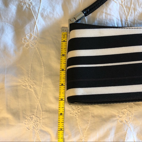 🤎 Cute Black/Ivory/Brown Fabric ‘Designer’ Purse - Picture 8 of 8